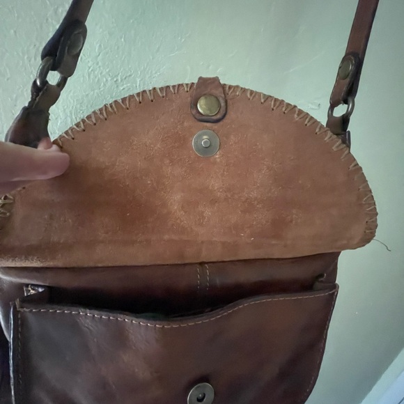 PATRICIA NASH Brown Leather Shoulder Bag with Tooled Design - Picture 3 of 8